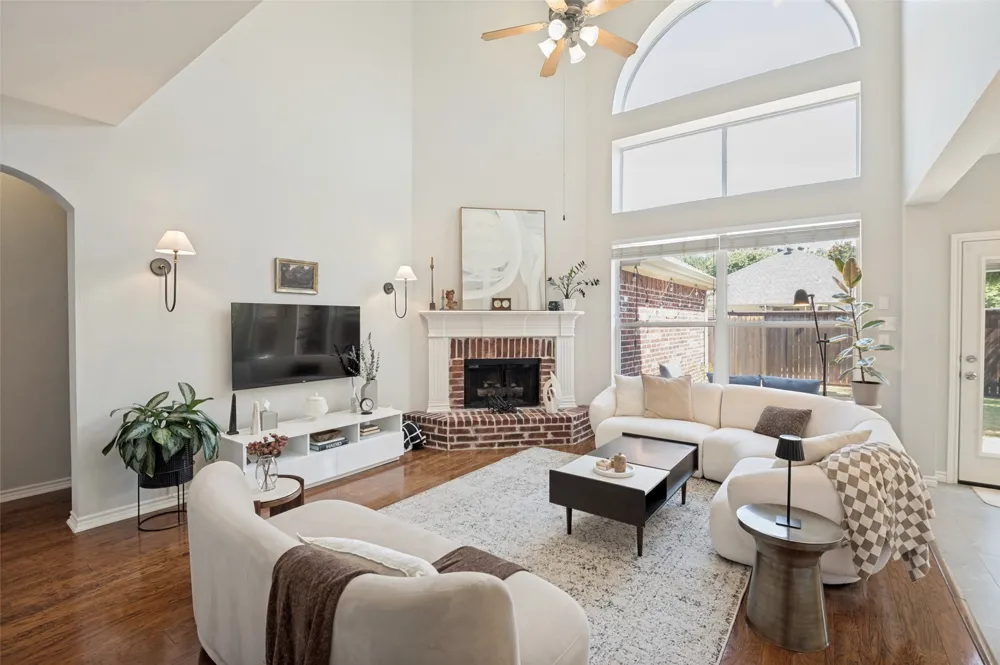 4617 Bending Oak Trail Plano, TX 75024