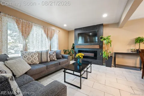 2406 Tuscola Street