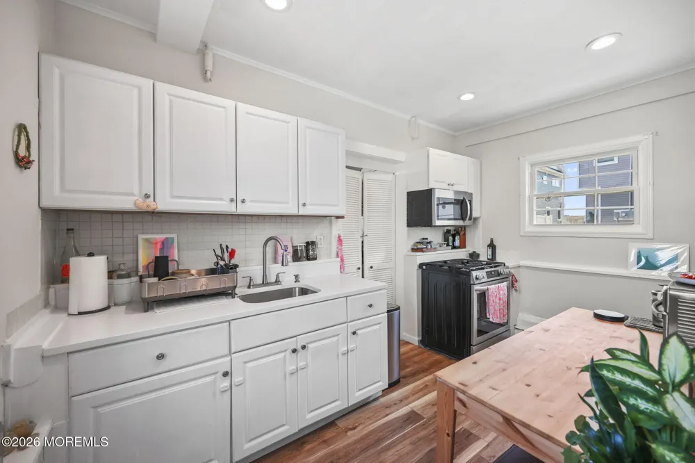 208 4th Avenue #D Bradley Beach, NJ 07720