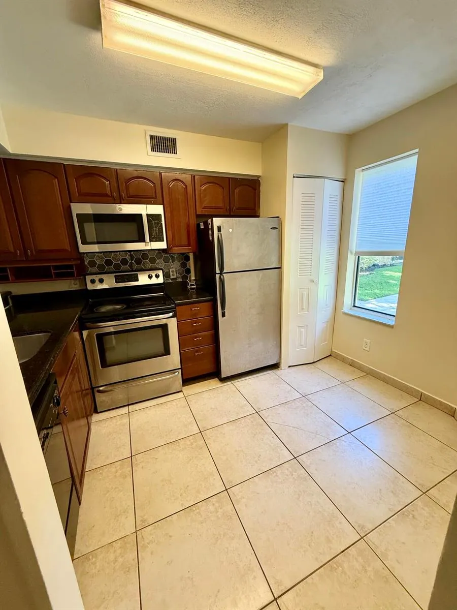 968 CORAL CLUB DRIVE #968 Coral Springs, FL 33071