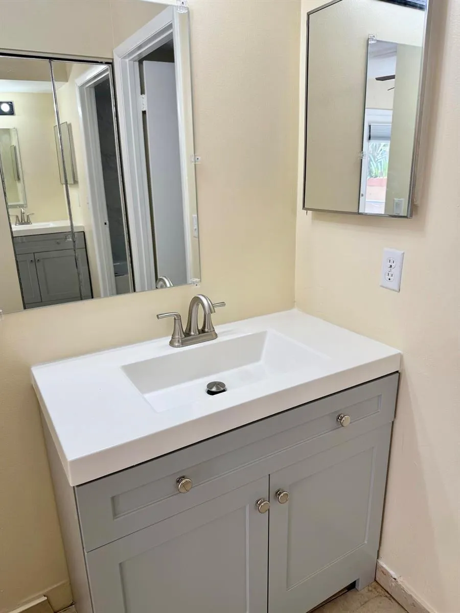968 CORAL CLUB DRIVE #968 Coral Springs, FL 33071