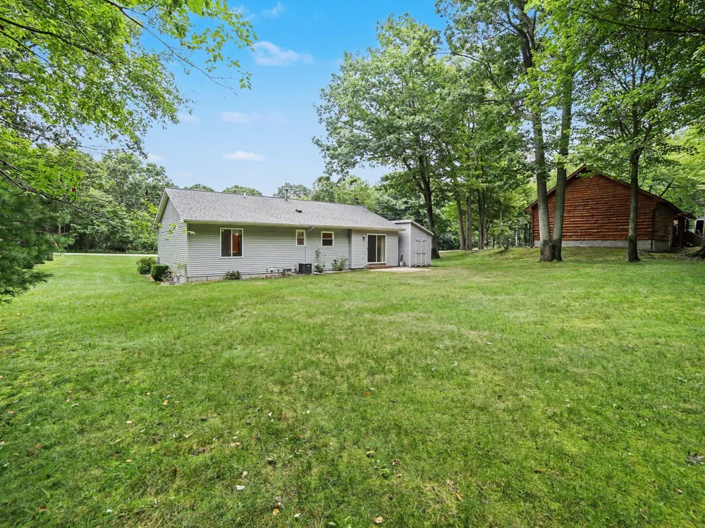 7079 W Decker Road Ludington, MI 49431