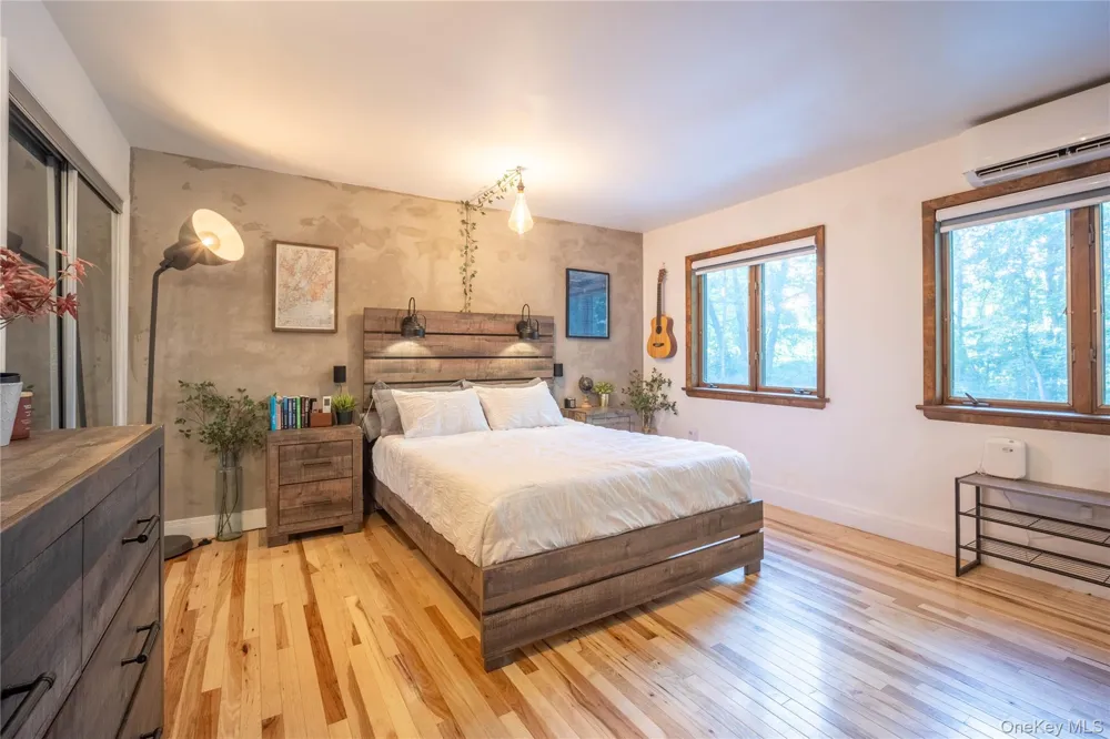 3 Lauretta Drive Highland, NY 12528