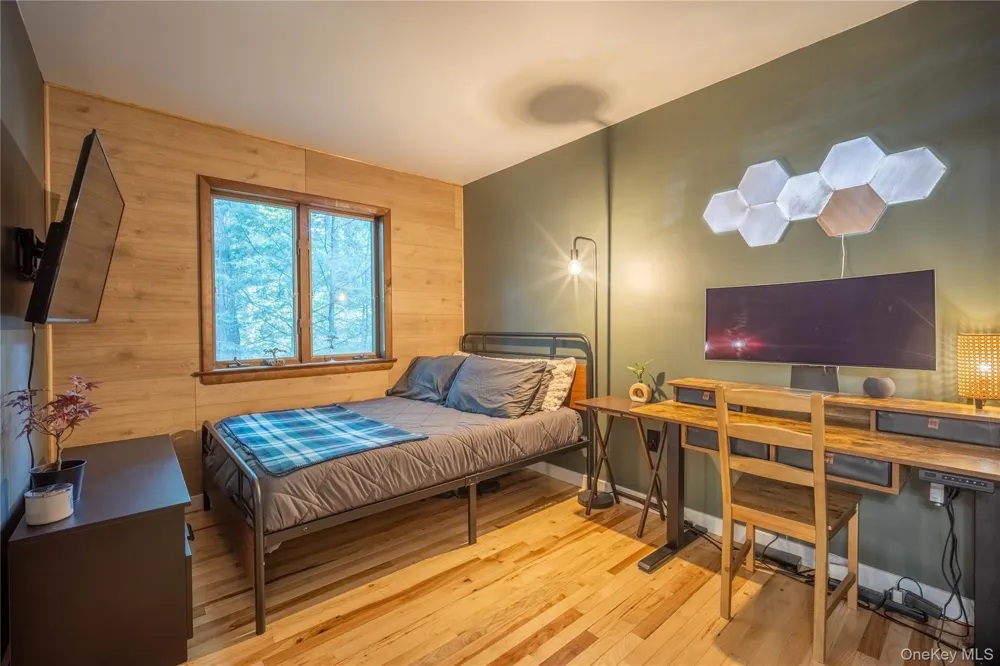 3 Lauretta Drive Highland, NY 12528