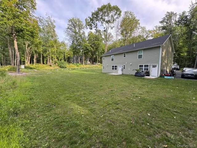 11 Alexandra Matthews Road #A Wallkill, NY 12589