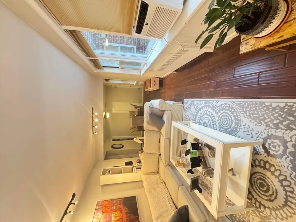 138-35 Jewel Ave. #3D Kew Garden Hills, NY 11367