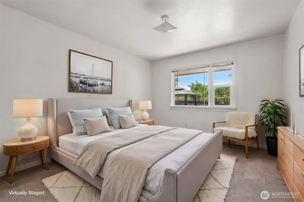 2219 Ocean Beach Highway Longview, WA 98632