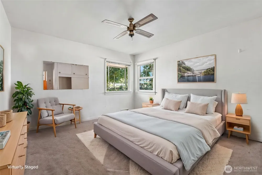 2219 Ocean Beach Highway Longview, WA 98632