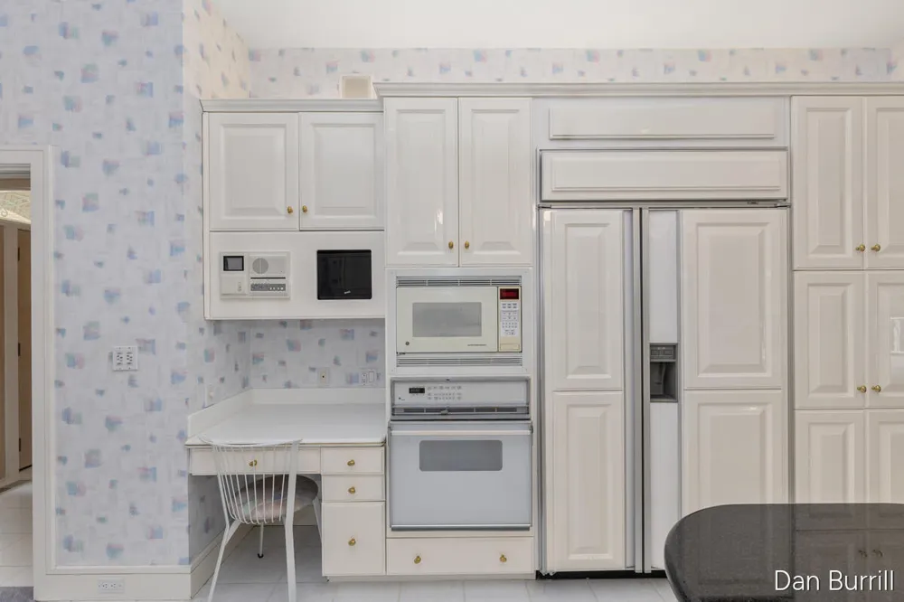 5999 Hillsborough Court SW Grandville, MI 49418