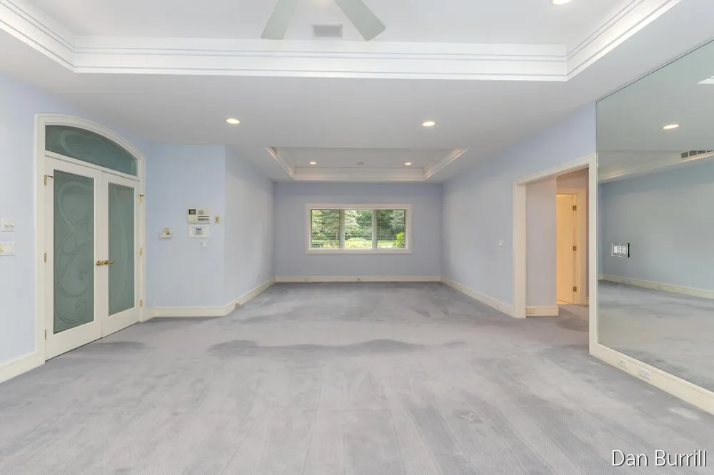 5999 Hillsborough Court SW Grandville, MI 49418