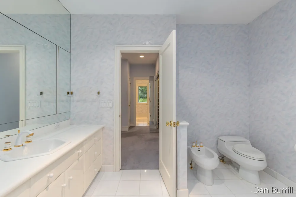5999 Hillsborough Court SW Grandville, MI 49418
