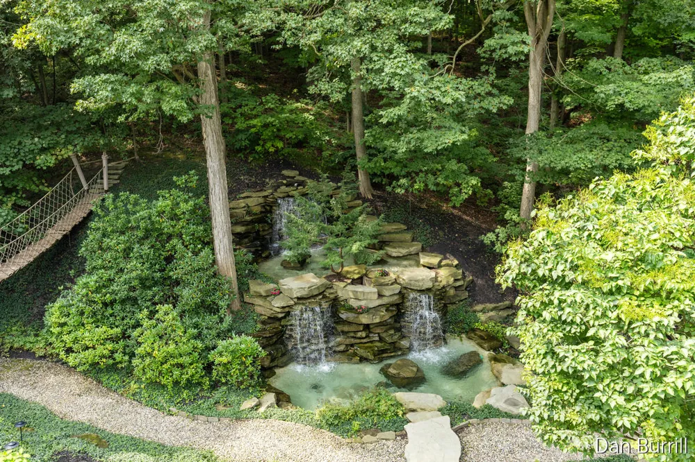 5999 Hillsborough Court SW Grandville, MI 49418