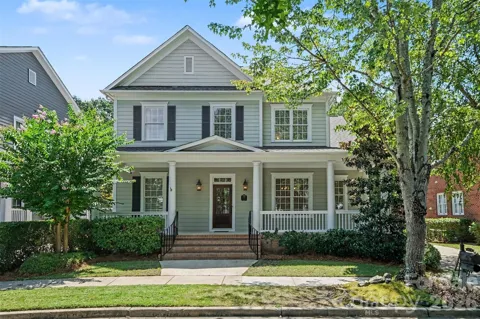 2440 Commons Court
