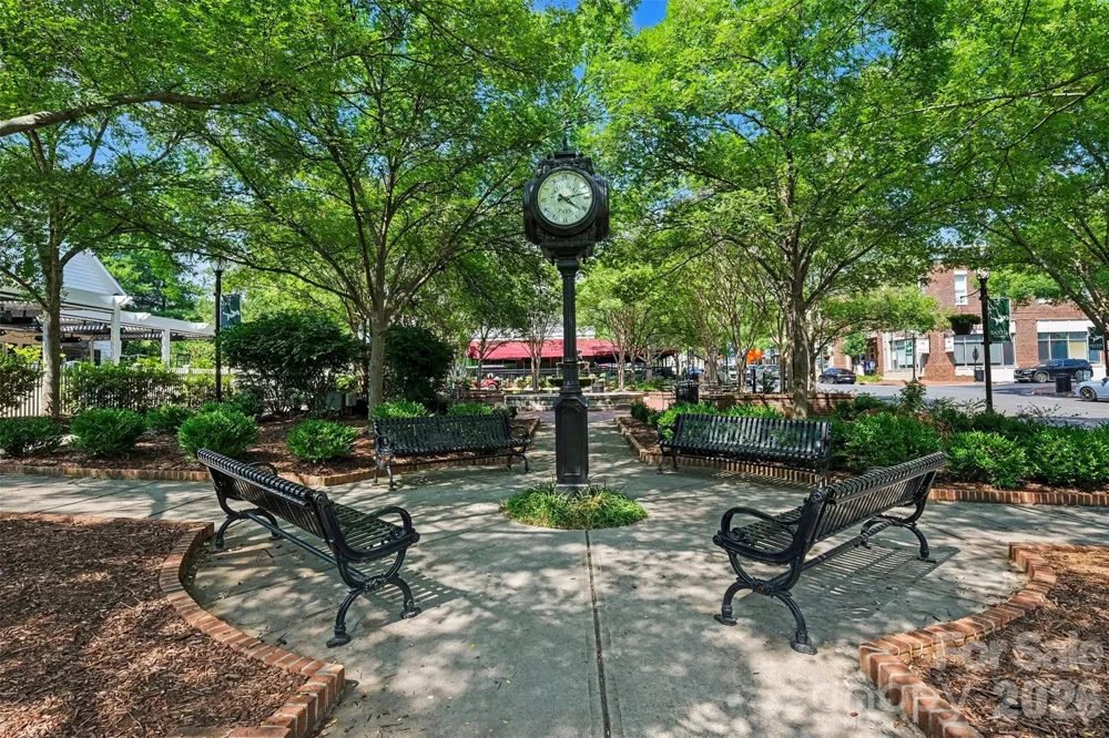 2440 Commons Court Fort Mill, SC 29708