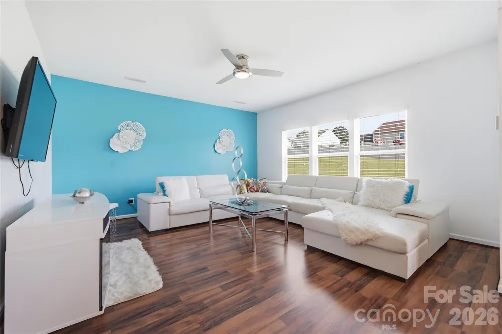 1991 Clear Brook Drive Kannapolis, NC 28083