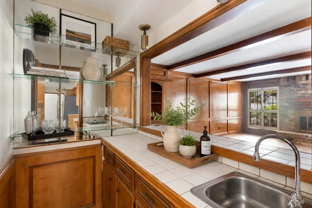 2210 Laurel Hill Drive Kingwood, TX 77339