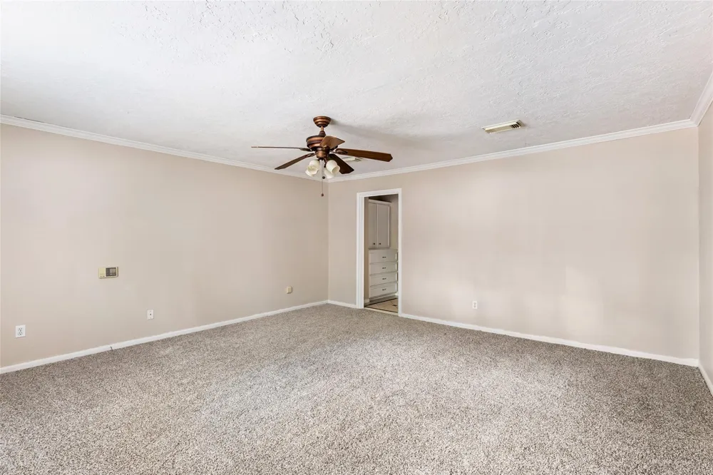 2210 Laurel Hill Drive Kingwood, TX 77339