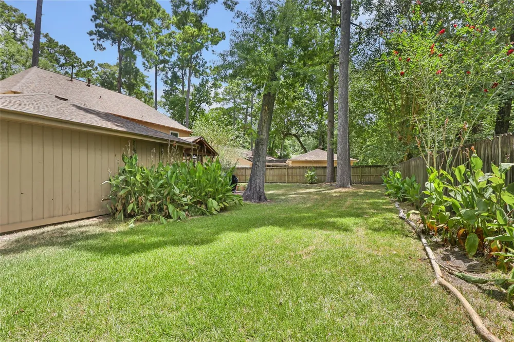 2210 Laurel Hill Drive Kingwood, TX 77339