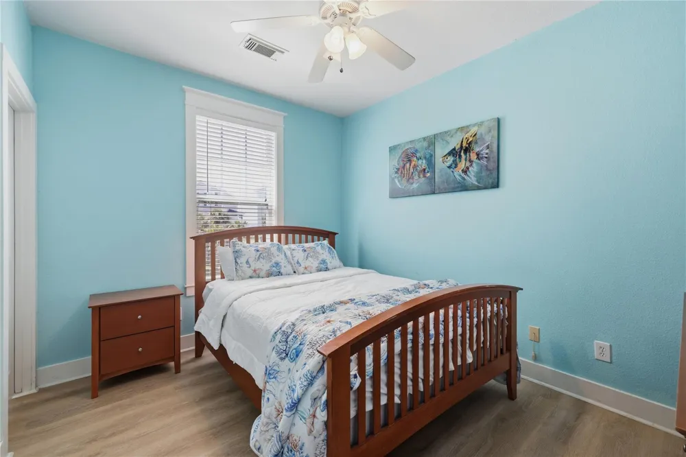 4218 King Rail Circle Galveston, TX 77554