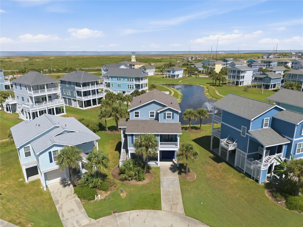 4218 King Rail Circle Galveston, TX 77554