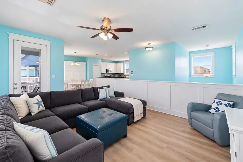 4218 King Rail Circle Galveston, TX 77554