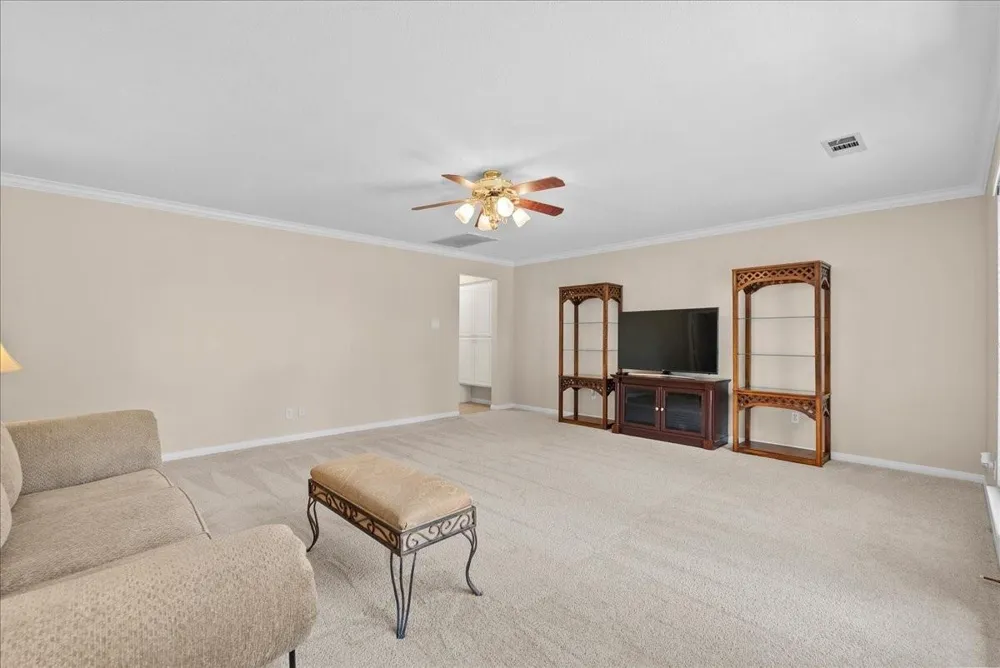 5255 Beaver Road Santa Fe, TX 77517