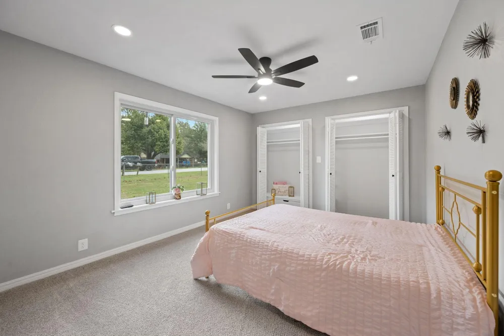 16746 Main Street Splendora, TX 77372