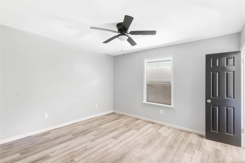 234 Bay Oaks Drive La Porte, TX 77571