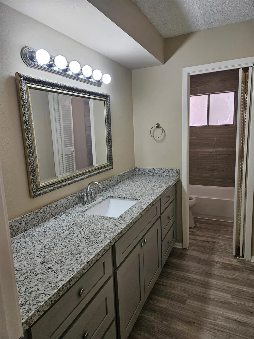 1402 New Orleans Street Deer Park, TX 77536