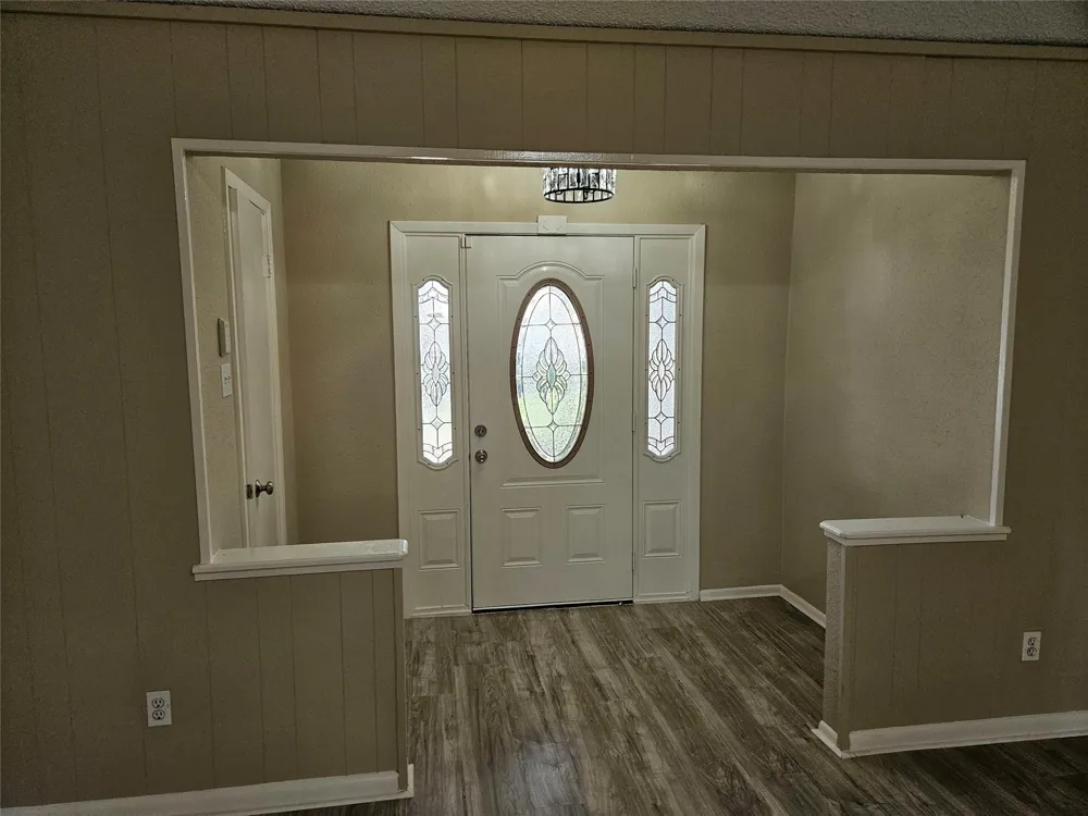 1402 New Orleans Street Deer Park, TX 77536