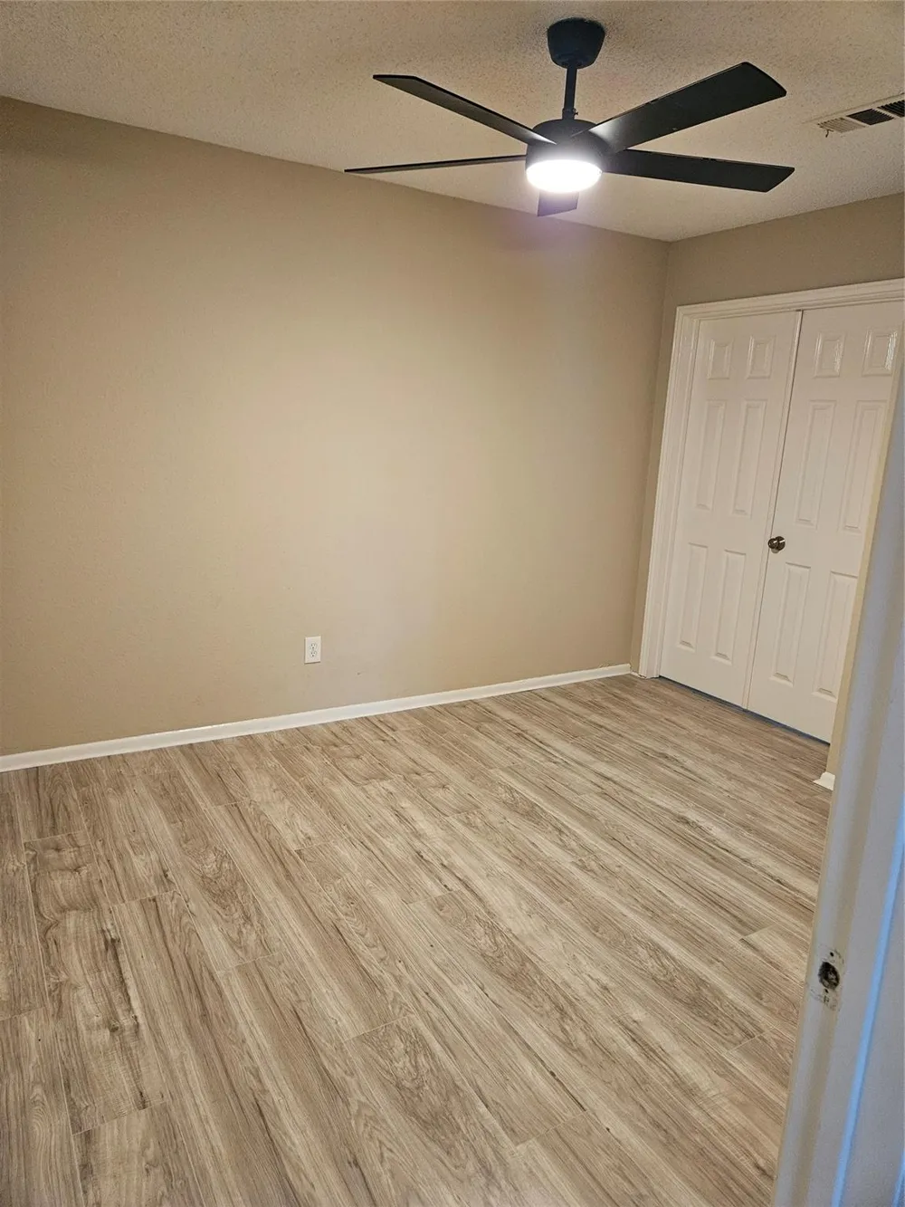 1402 New Orleans Street Deer Park, TX 77536