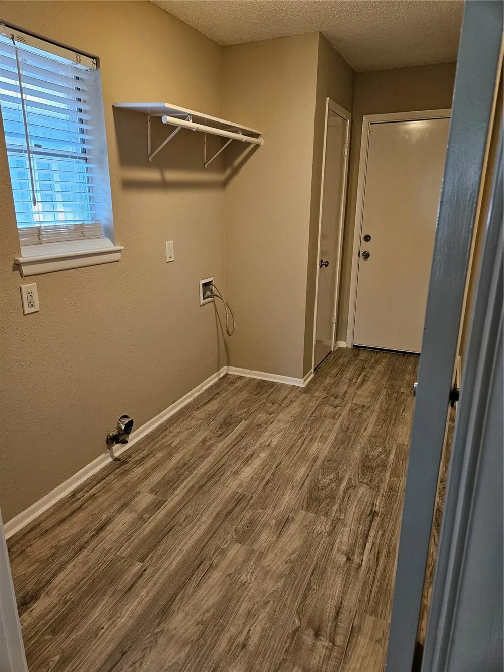 1402 New Orleans Street Deer Park, TX 77536