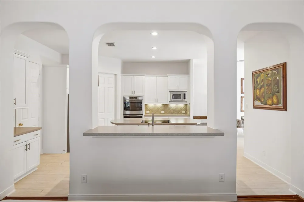 2727 Tudor Manor Houston, TX 77082