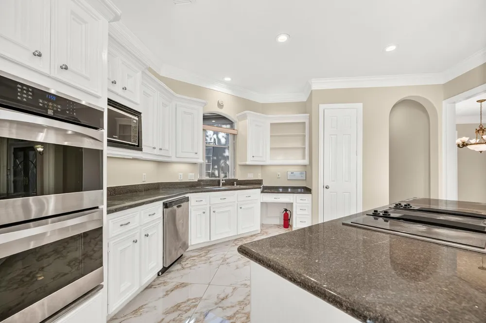 3707 Abbeywood Drive Pearland, TX 77584