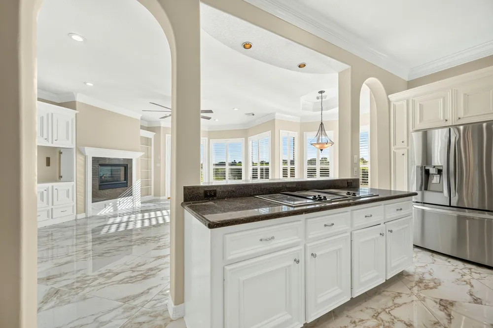 3707 Abbeywood Drive Pearland, TX 77584