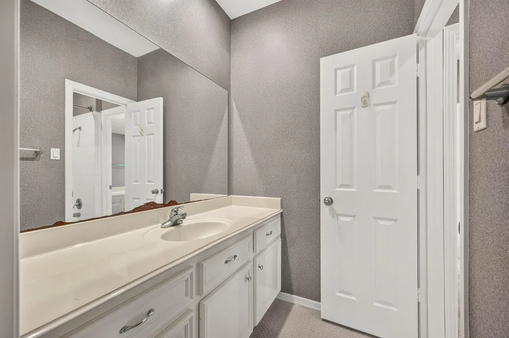 3707 Abbeywood Drive Pearland, TX 77584