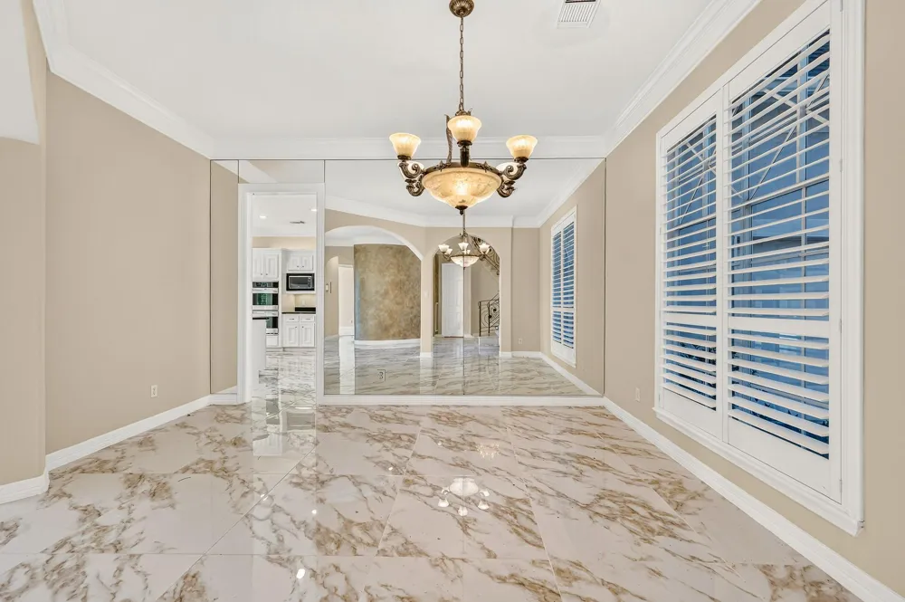 3707 Abbeywood Drive Pearland, TX 77584