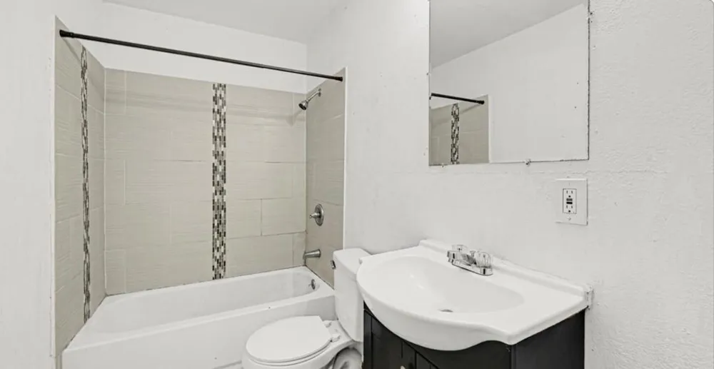 2210 Marshall Street Pasadena, TX 77506
