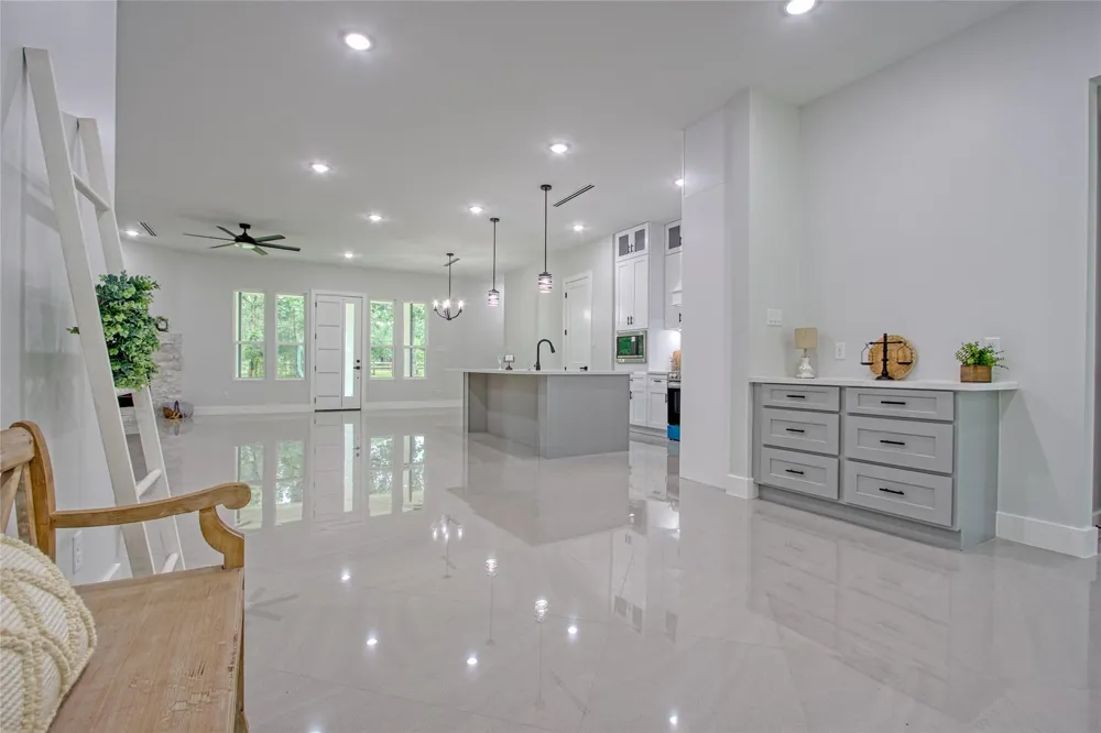 11082 Tammy Circle Plantersville, TX 77363