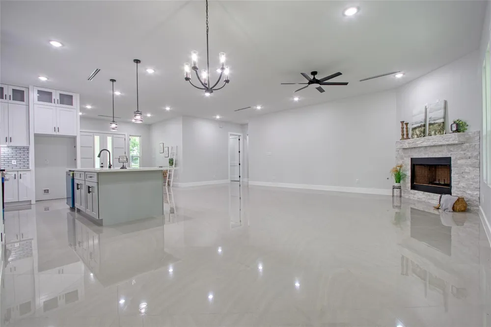 11082 Tammy Circle Plantersville, TX 77363