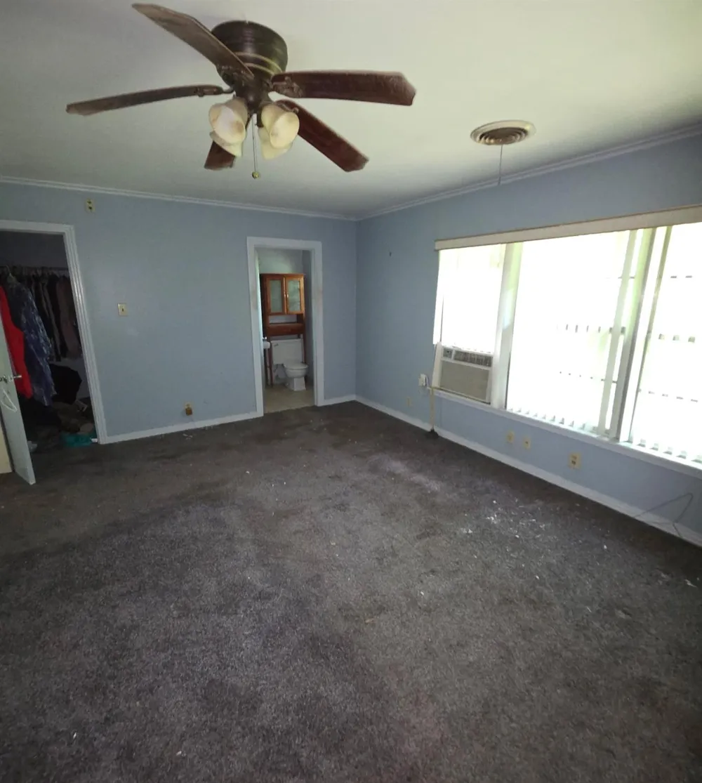 5898 Tryon Road Longview, TX 75605