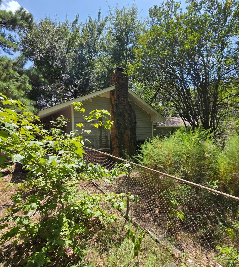 5898 Tryon Road Longview, TX 75605