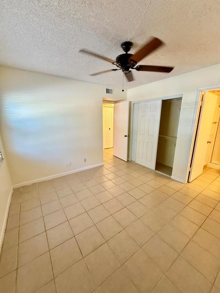 3764 UNIVERSITY DRIVE #I-8 Coral Springs, FL 33065