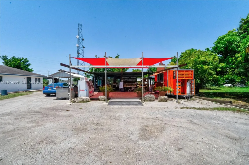 19651 SW 168th St Miami, FL 33187
