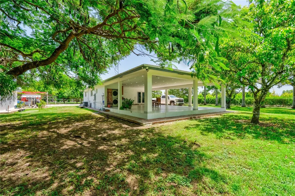 19651 SW 168th St Miami, FL 33187