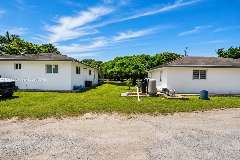 19651 SW 168th St Miami, FL 33187