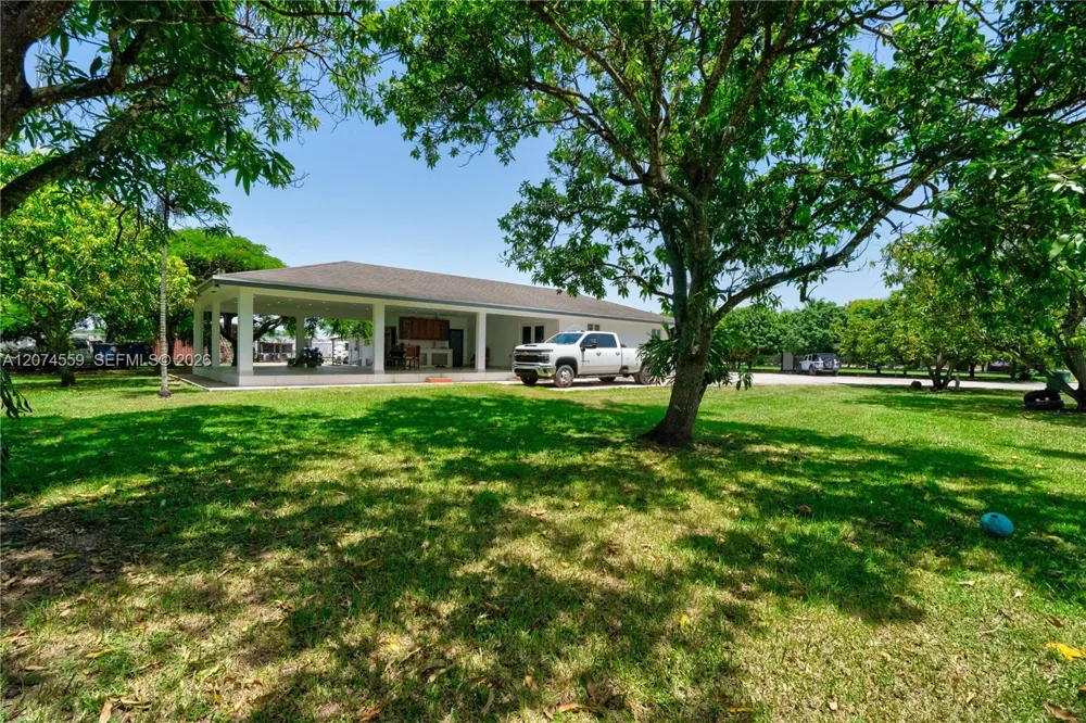 19651 SW 168th St Miami, FL 33187