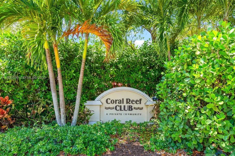 9872 NW 56th Place Coral Springs, FL 33076
