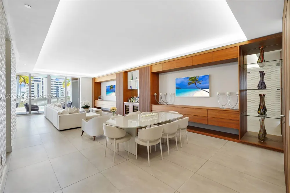 515 Valencia Ave #601 Coral Gables, FL 33134
