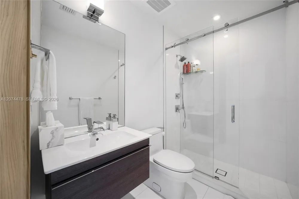 515 Valencia Ave #601 Coral Gables, FL 33134